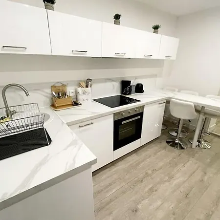 Appartement En Plein Centre A 100M Du Port Mèze Exterior foto