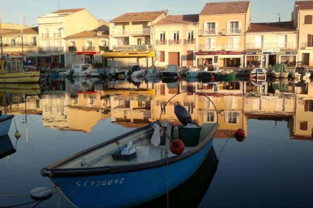 En Plein Centre A 100m Du Port Meze